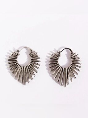 Silver Huggie Hoop Earrings with a sunburst design - Women Jewelry E017